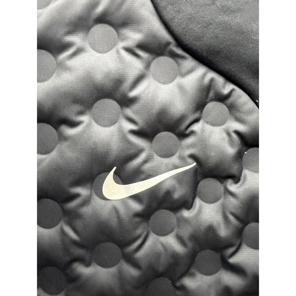 Nike nwot aeroloft